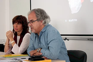Da esquerda para a direita: Margarida Calafate Ribeiro e José Manuel Pureza